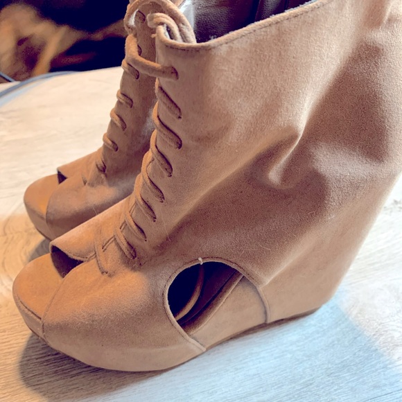 Wedge Heel Ankle Booties - Picture 1 of 6
